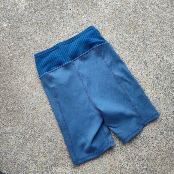 For Love & Lemons Women's Dani Ribbed Biker Shorts - Picture 5 of 9